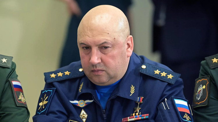 Минобороны РФ назначило генерала Суровикина командующим объединенной группировкой войск в Украине