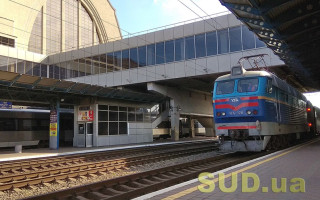 В Киеве взрывом поврежден железнодорожный вокзал: подробности