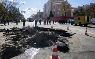 Кличко повідомив, скільки комунальників було задіяно у ліквідації наслідків ракетних обстрілів Києва