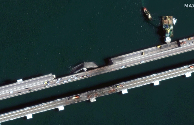 Как выглядит сейчас Крымский мост: снимки Maxar
