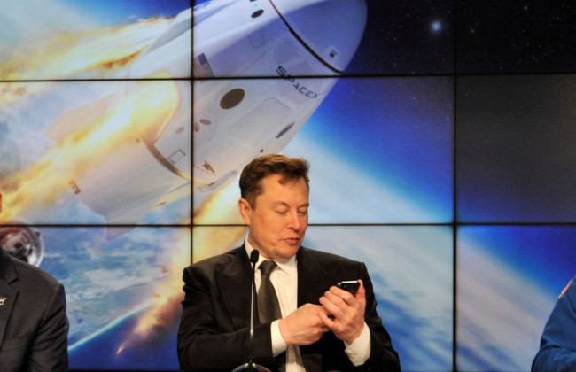 Илон Маск отказывается финансировать Starlink в Украине, — CNN