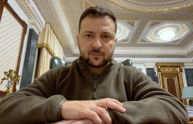 Зеленский призвал украинцев экономить электричество в пиковые часы