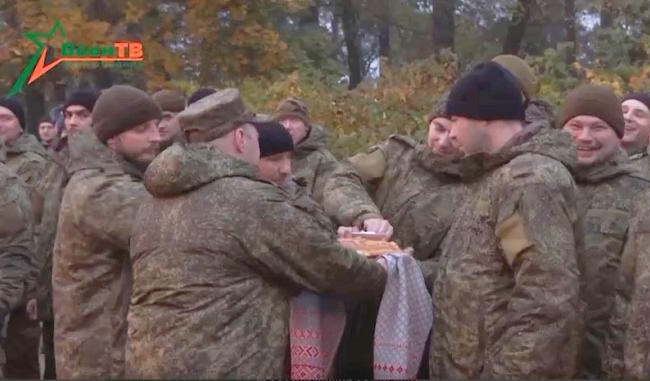 В Беларусь прибыли первые эшелоны с российскими военными, видео