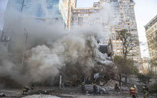 Зеленський опублікував відео з наслідками атаки дронів на Київ, ВІДЕО