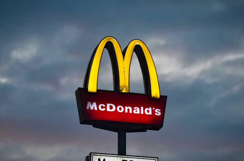 McDonald's відновив роботу у Львові – де працює