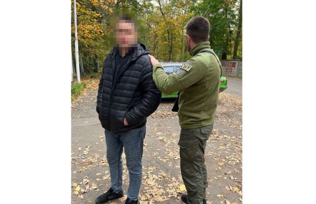 Мешканець Бучі допомагав окупантам, а потім хотів «замаскувати» злочини, вступивши в український добробат: СБУ викрила зрадника