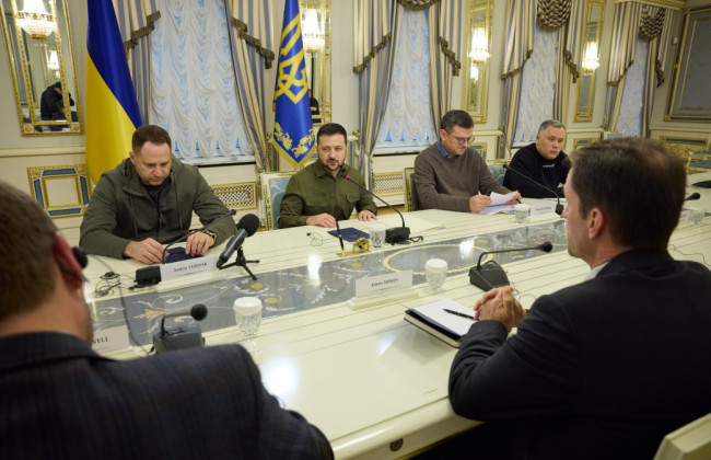 Зеленский поинформировал делегацию Палаты представителей Конгресса США о ситуации на передовой и первоочередных нуждах ВСУ