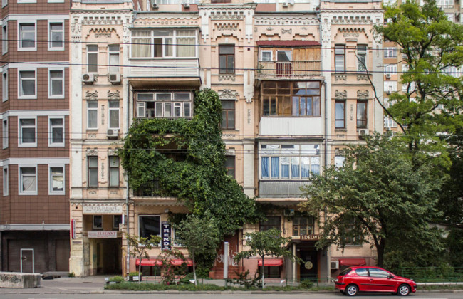 Кличко рассмотрит петицию по восстановлению дома в Киеве, разрушенного дроном-камикадзе