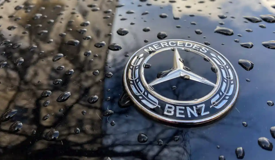 Mercedes-Benz йде з росії - концерн продає свій завод