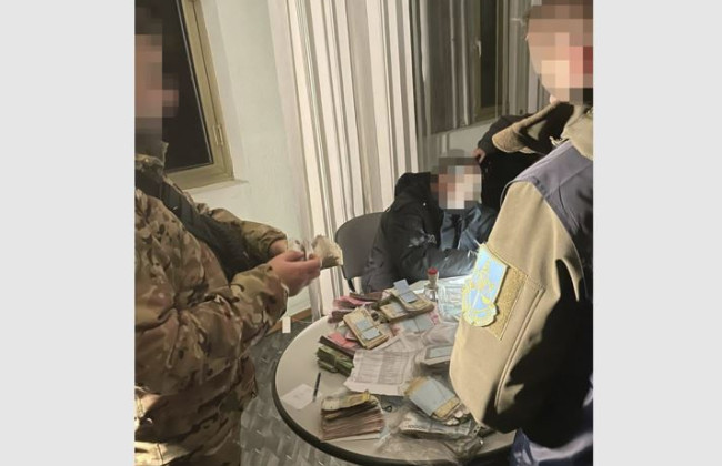 Поставлял продукты оккупантам: в Купянске задержан депутат-предатель