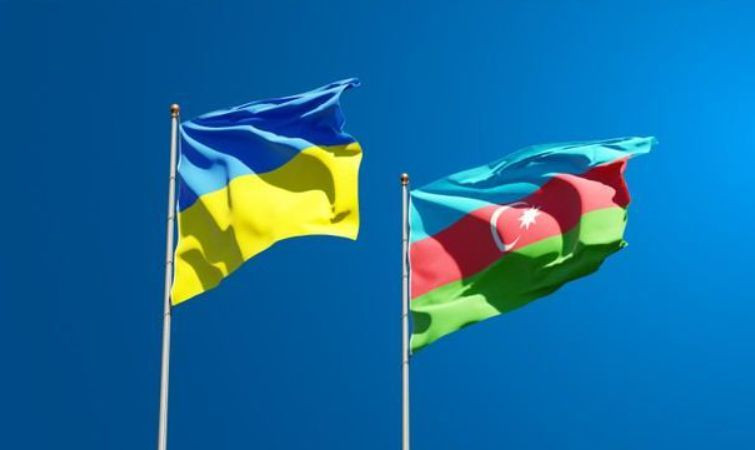 Украинцам разрешили оставаться в Азербайджане бессрочно