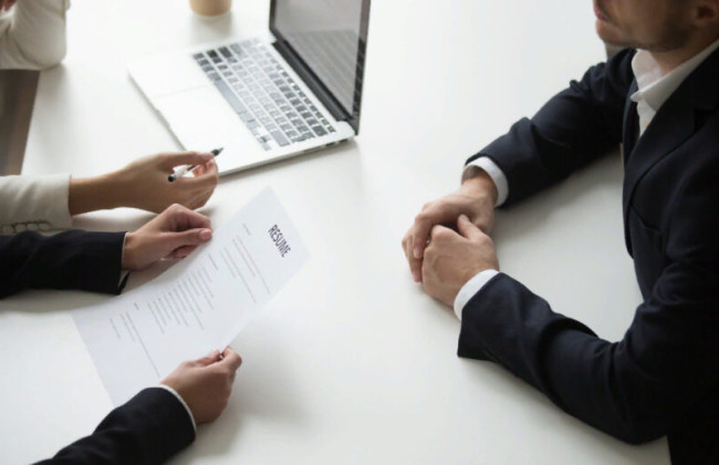 Чи є правомірним встановлення випробувального строку при прийнятті на роботу під час війни