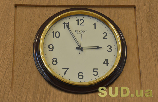 Украина перешла на зимнее время