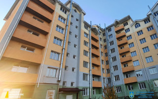 Розтрата понад 18 млн грн при будівництві житла для військових: підозрюють експосадовця Міноборони та директора фірми – забудовника