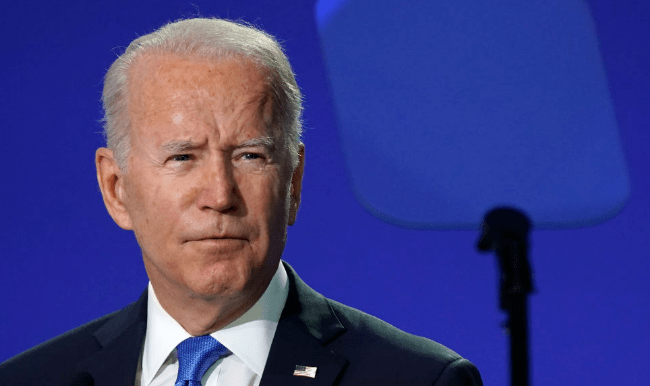 Адміністрація президента США може запровадити податок на надприбутки нафтових компаній, — ЗМІ