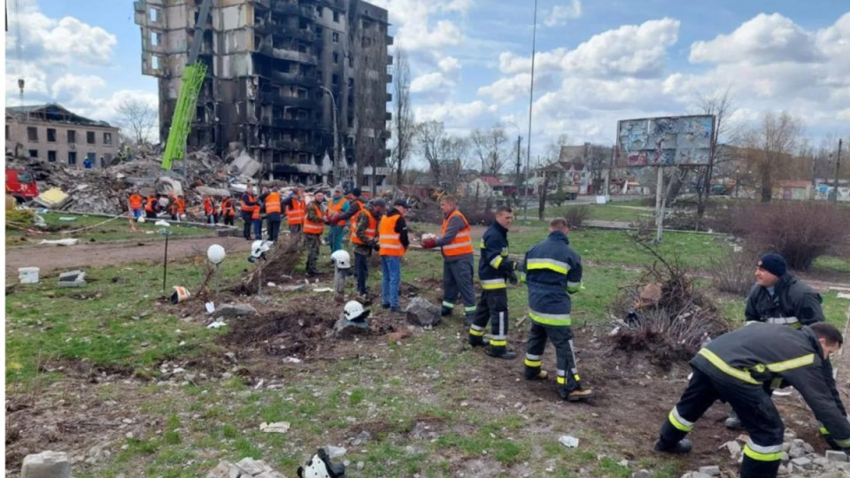 Мінекономіки про «Армію відновлення»: безробітним виконувати роботи більш вигідно, ніж просто перебувати на обліку в центрі зайнятості