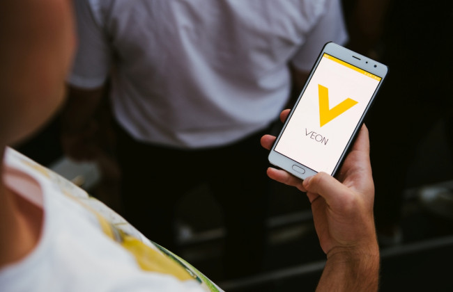 Власник «Київстар» продає російський бізнес