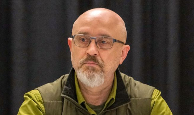 «Москиты против московитов»: Резников объявил «частичную мобилизацию комаров»