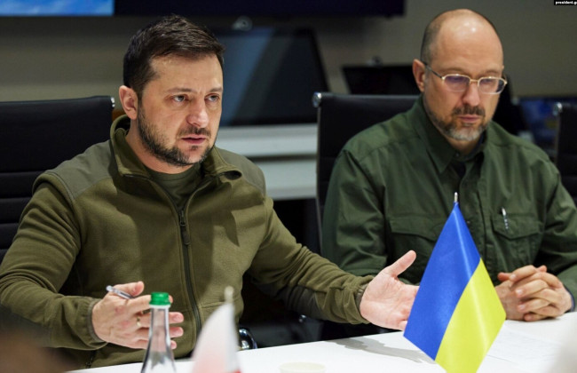 В Україні знов заговорили про переформатування Кабміну і скорочення держслужбовців