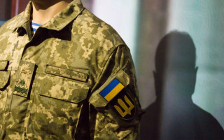 Як отримати грошову компенсацію батькам військовослужбовця, який перебуває у полоні