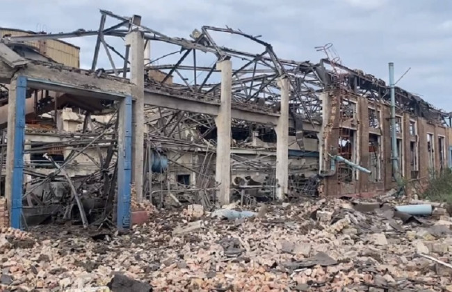 Увольнение работников после разрушения предприятия: в Гоструда сообщили, какие действия работодателя