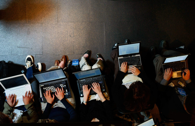 Ряду представителей СМИ, которые осуществляли информационную деятельность в Херсоне без согласования, отменили разрешение на работу – Минобороны