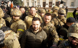 Зеленський приїхав у звільнений Херсон: з’явилися фото та відео