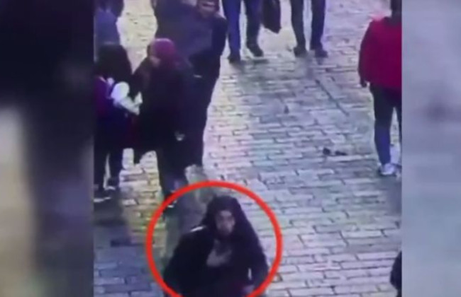 Теракт в центре Стамбула: СМИ опубликовали видео, как террористка оставляет бомбу