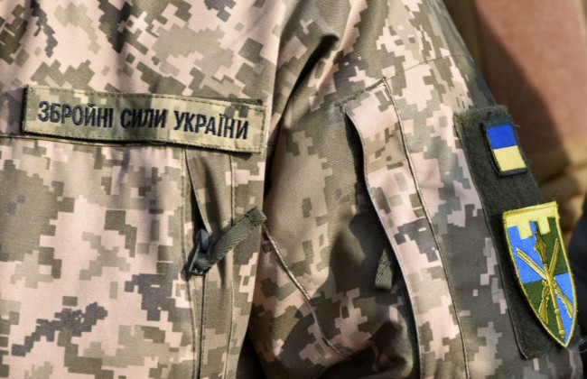 Рада планує дозволити двічі під час війни достроково присвоювати військові звання військовим