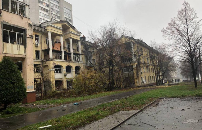 Офіс Президента показав наслідки ракетного обстрілу Дніпра, фото і відео