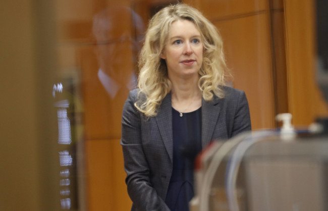 В США суд приговорил основательницу медицинского стартапа Theranos к 11 годам тюрьмы из-за мошенничества