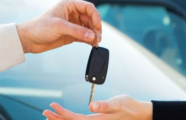 Будут судить «волонтера», который продал четыре автомобиля, предназначенных для ВСУ