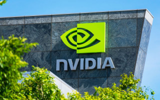 Розробник графічних процесорів Nvidia зупинив усі бізнес-операції у РФ