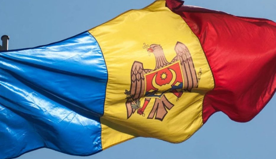 Половина Молдовы осталась без электричества из-за ракетного удара РФ по Украине