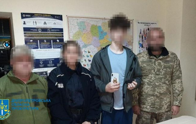 Заволодів коштами, які громадяни переказували для ЗСУ: викрили шахрая