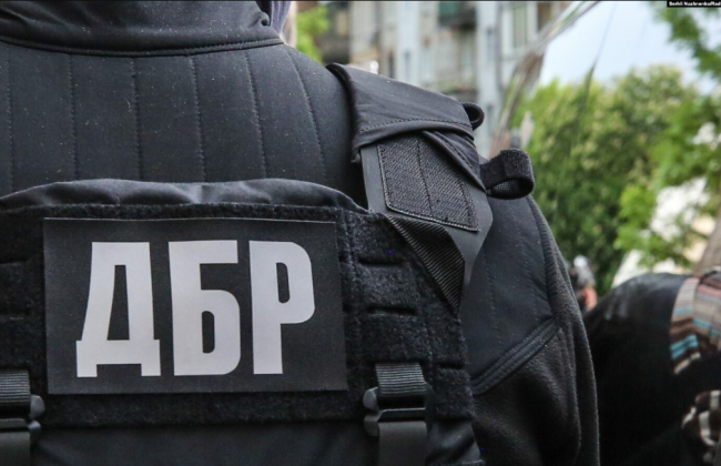 Як будуть виплачувати зарплату працівникам ДБР, які визнані ВЛК обмежено придатними або непридатними до служби