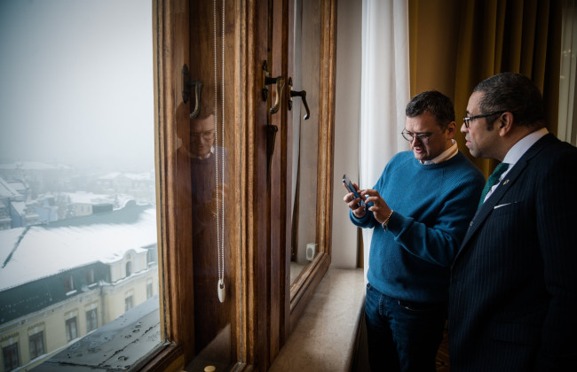 В Украину приехал глава МИД Великобритании Джеймс Клеверли