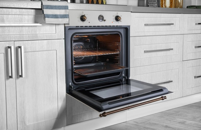 Українців просять не користуватися деякою побутовою технікою: від чого слід відмовитись