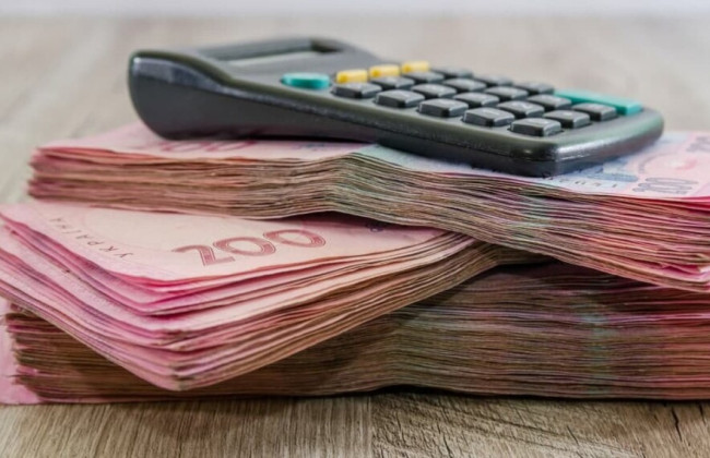 Пенсії усім пенсіонерам будуть сплачувати за рахунок персональних пожертв бізнесу - закон