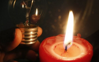 У Києві продовжуються екстрені відключення світла: графіки не працюють