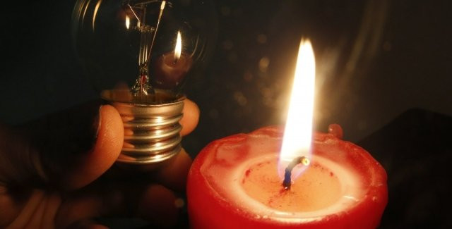 У Києві продовжуються екстрені відключення світла: графіки не працюють