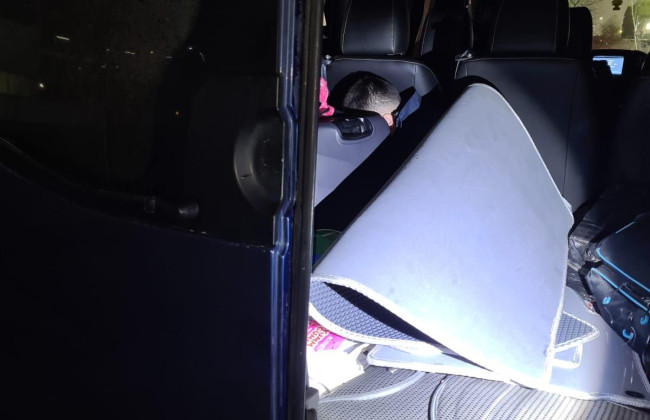 Сидел среди чемоданов в багажном отделении: в «Шегинях» пограничный наряд обнаружил скрывавшегося от пограничников мужчину