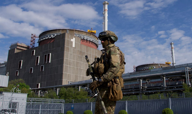 РФ готова вывести войска из Запорожской АЭС в обмен на гарантию транзита газа и нефти через Украину, — СМИ