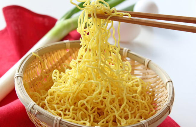 Неправильная инструкция приготовления: жительница Флориды требует $5 млн от производителя лапши быстрого приготовления