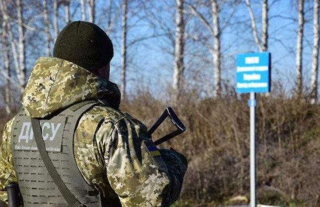 Кабмін пропонує Раді припинити дію угоди про безвізові поїздки жителів прикордонних районів України та РФ