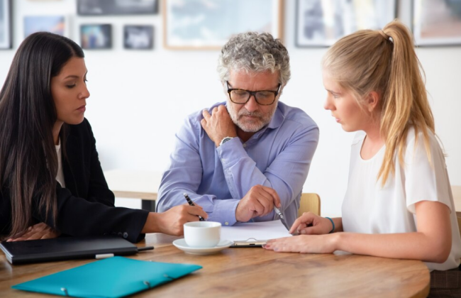 Право на зарахування особи до іншого навчального закладу на підставі академічної довідки – огляд судової практики КАС ВС