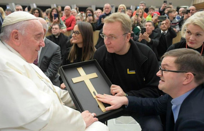 Мер Львова Садовий зустрівся з Папою Римським Франциском