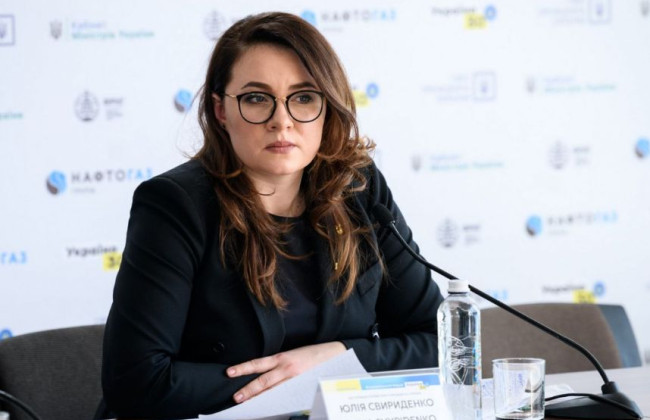 В Минэкономразвития будут призывать ЕС ограничить цену на российскую нефть на уровне 30-35 долларов за баррель