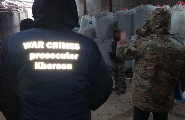 Російські окупанти розграбували сільгосппідприємство у Бериславському районі Херсонщини