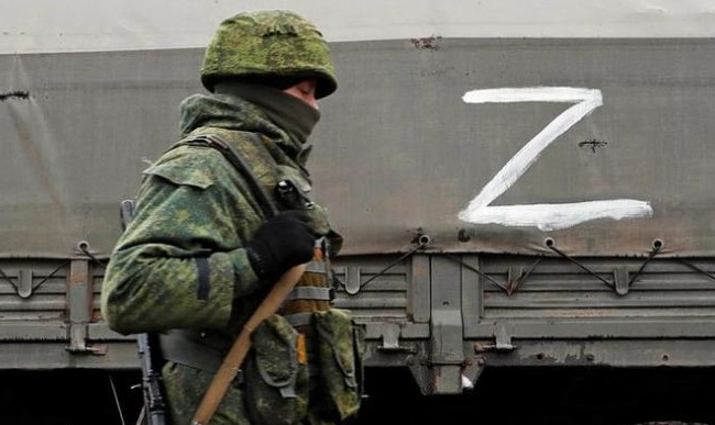 Оккупанты пытаются подкупить пенсионеров для сотрудничества с коллаборантами, — Генштаб